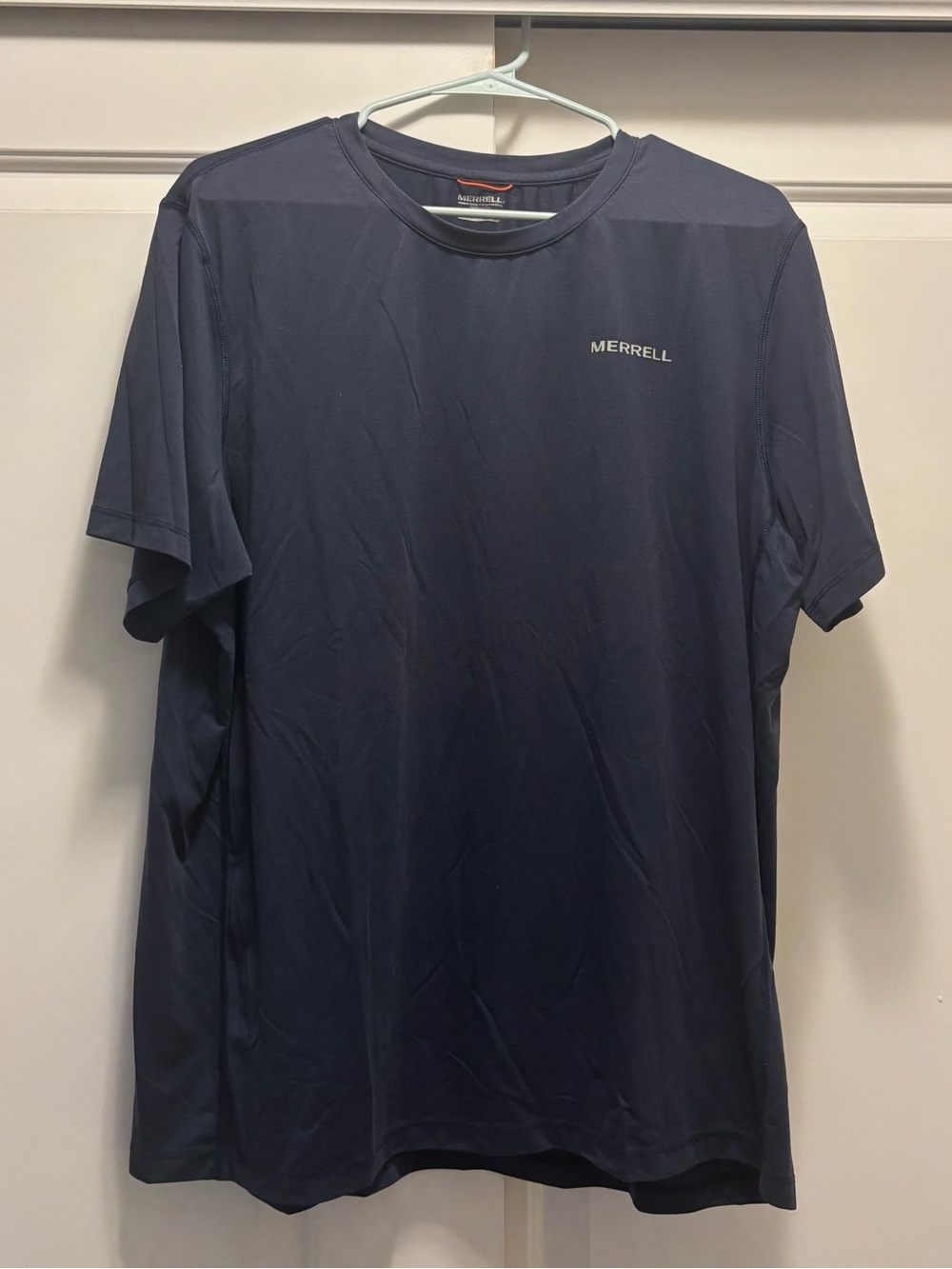 Merrell short sleeve t-shirt, size L